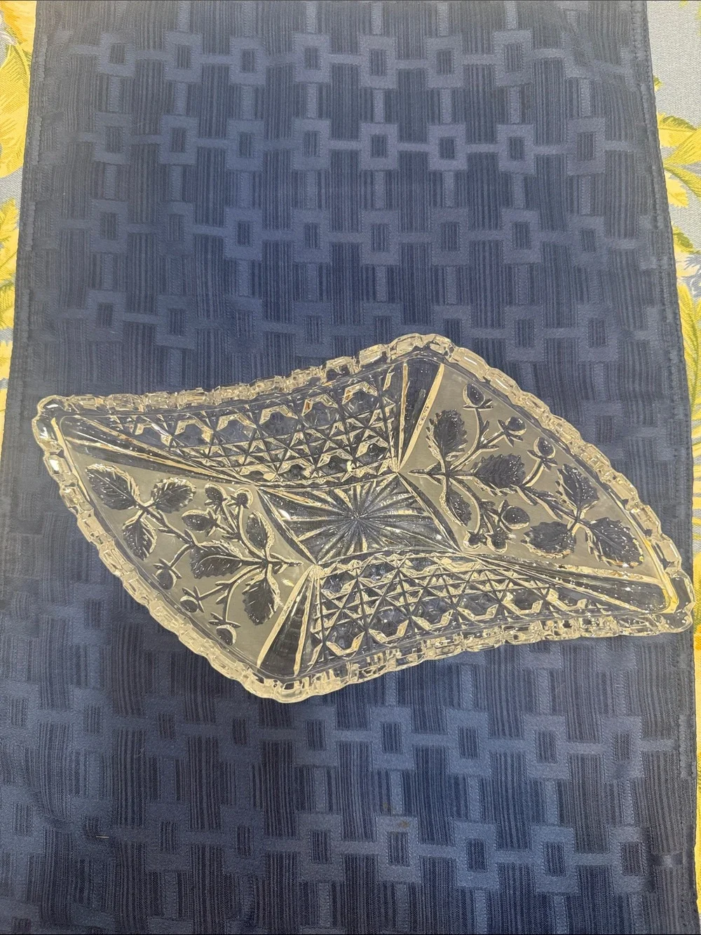 Clear Crystal Cut Serving Bowl - Elegant White-Clear Centerpiece